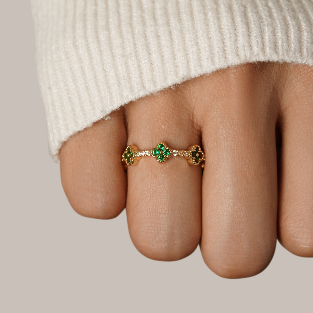 Lucky - Four-Leaf Clover Crystal Ring